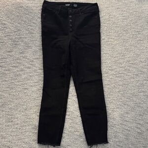 Old Navy Black Skinny Jeans